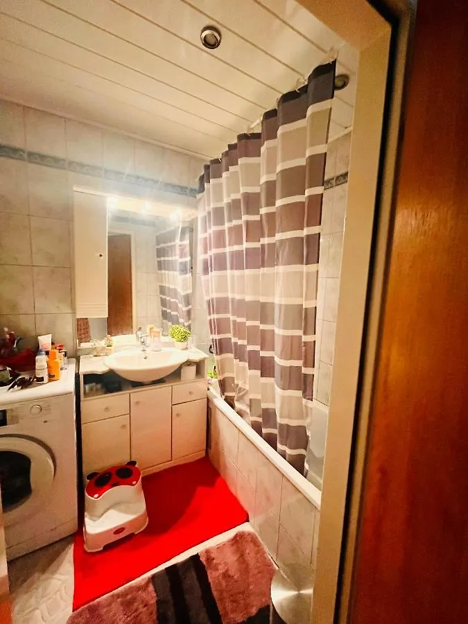 Ubytování v soukromí 10 Min From U1 - Private Room In Shared Apartment Vídeň Rakousko